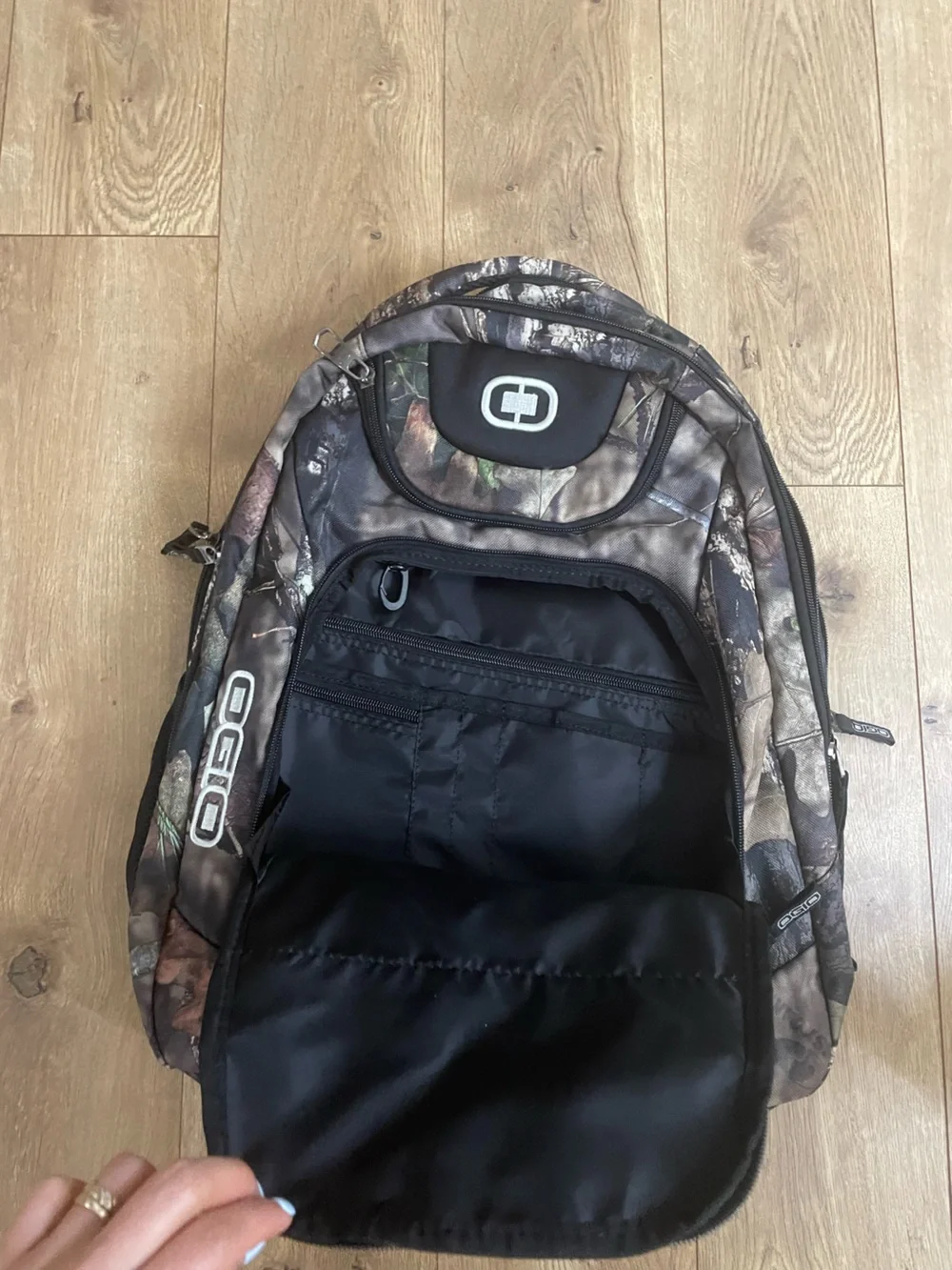 OGIO  Large Excelsior Camouflage Realtree-Style Backpack in Green and Brown